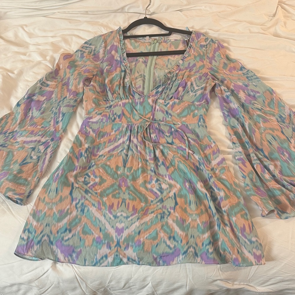 Guess by Marciano Pastel Patterned Silk Mini Dress - Picture 2 of 9